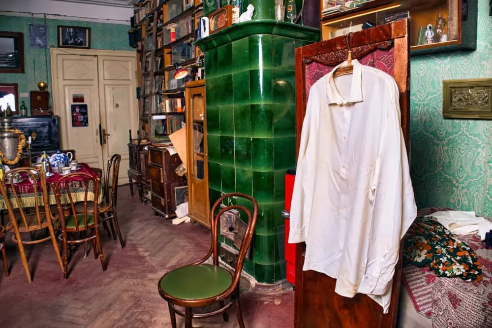 Фотография экскурсии Коммуналка Довлатова: иммерсивная экскурсия в квартире писателя 1